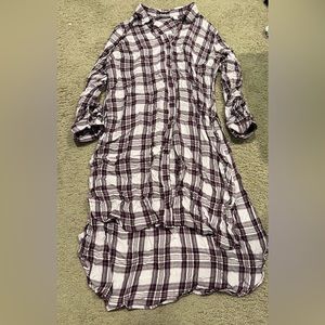 4/$20 NY&CO High low Shirt Sz XL